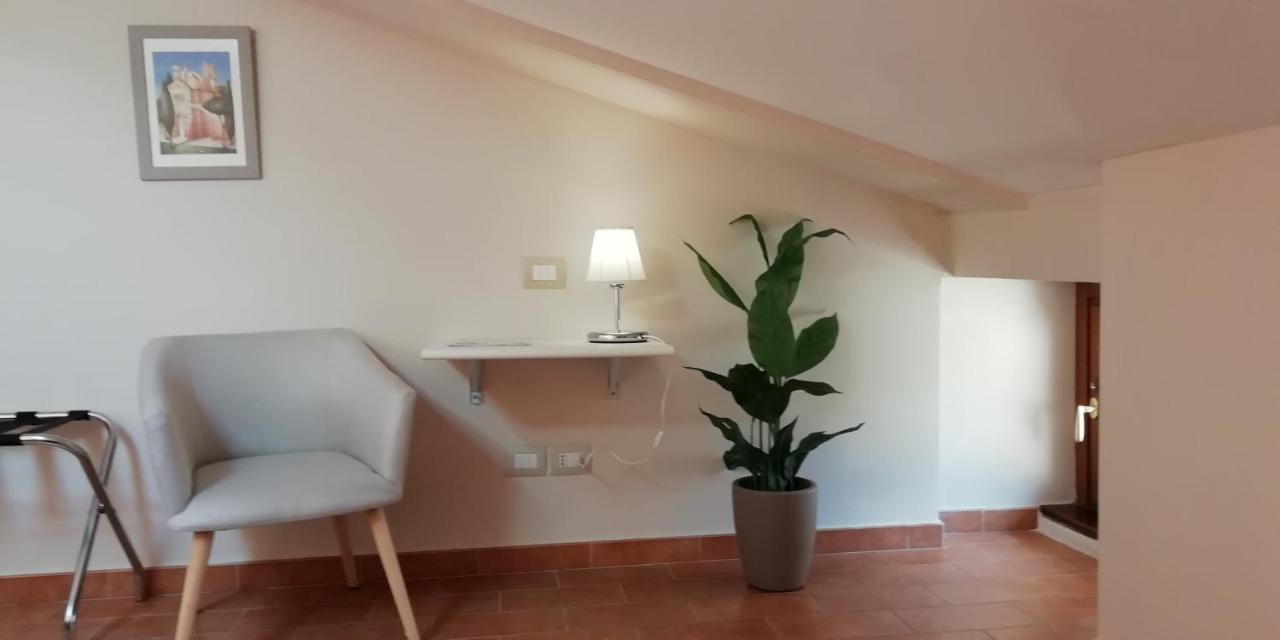 Helios Assisi Hotell Exteriör bild