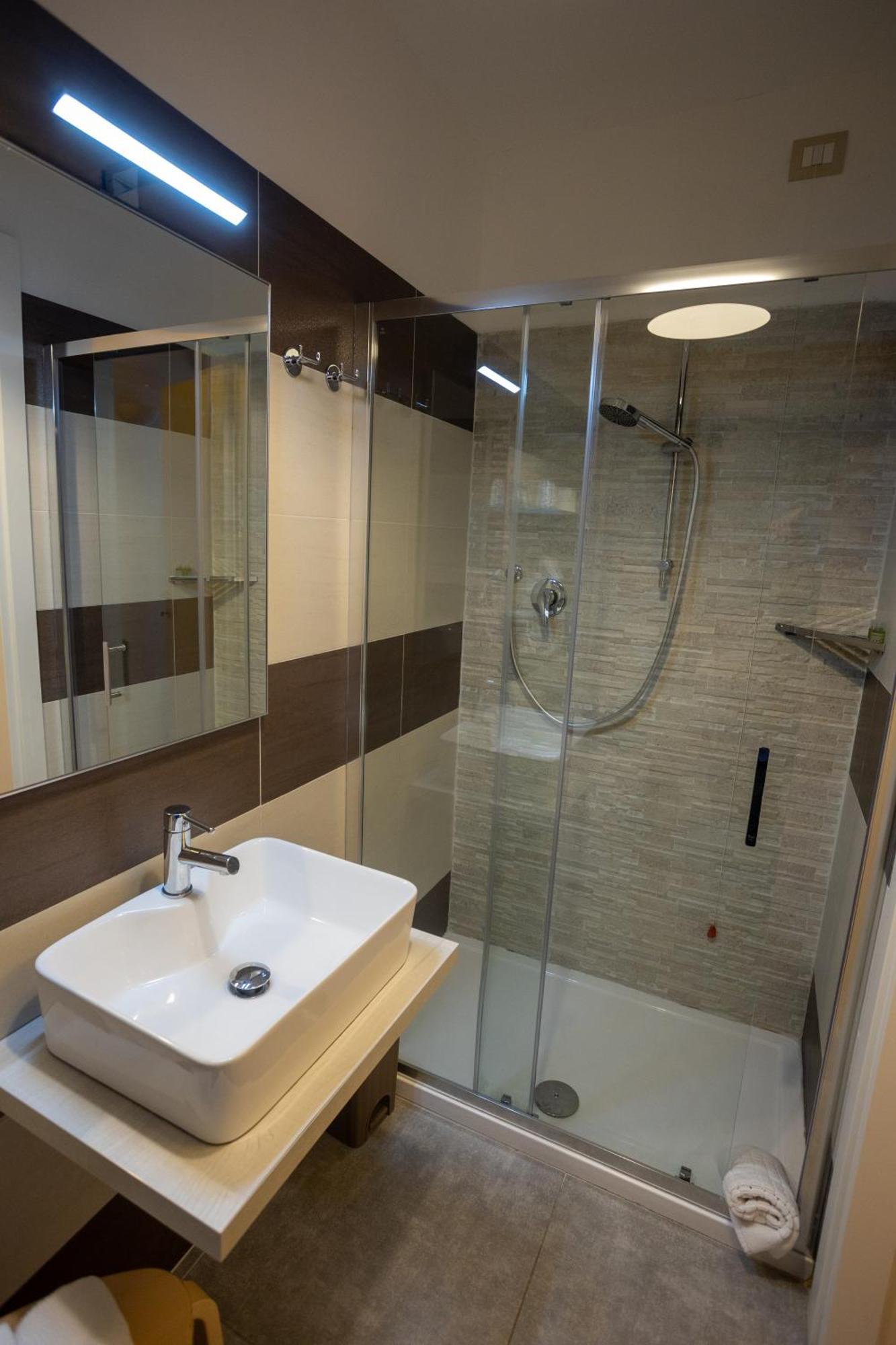 Helios Assisi Hotell Exteriör bild